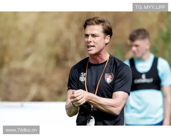 塞内西合同到期将离开伯恩茅斯